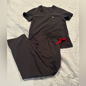 FIGS dark gray scrub set, s top, m bottoms